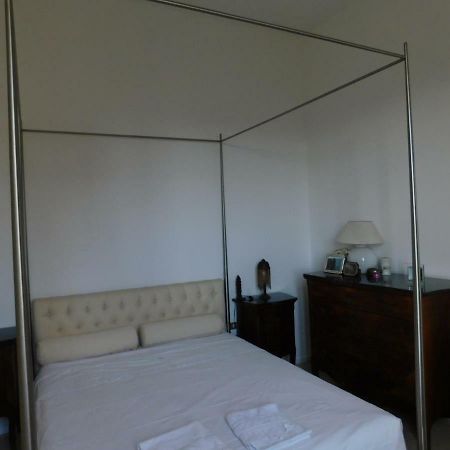 Ferienwohnung Porta Al Serraglio Prato Exterior foto